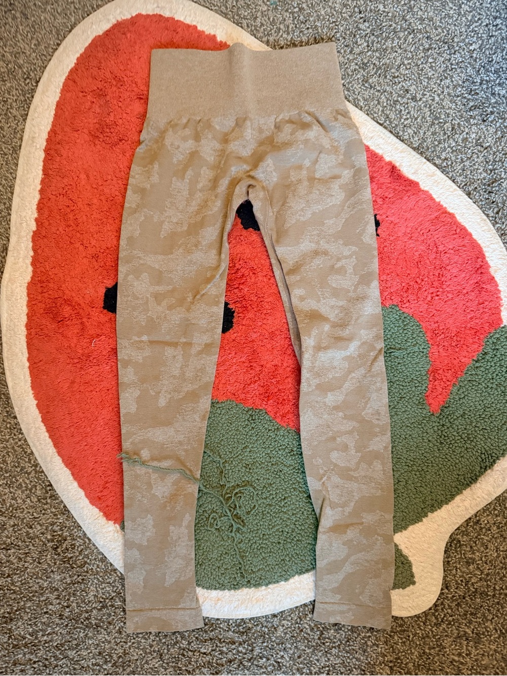 NVGTN Tan Camouflage Knit Leggings